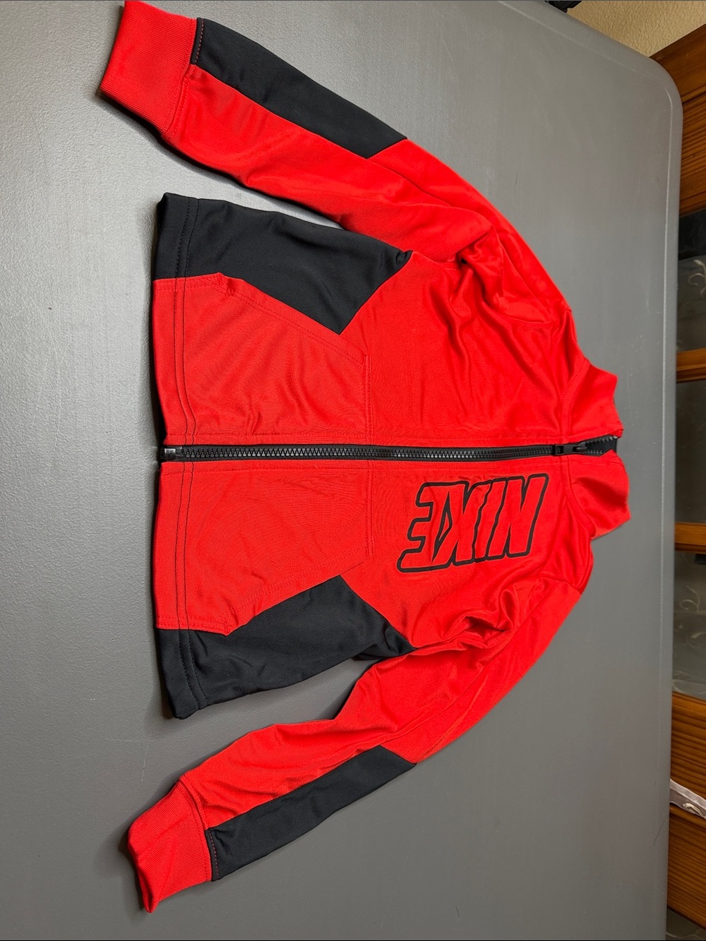 Kid’s Nike Red and Black Track Jacket and Joggers Set. Size: 4 - Picture 2 of 7